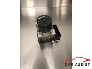 Gebruikte ABS Pomp Volvo V50 (MW) Prijs € 60,00 Margeregeling aangeboden door Car Assist