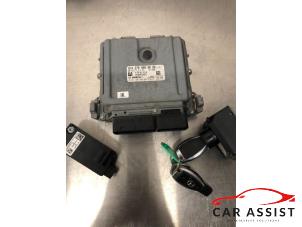 Gebruikte Contactslot + computer Mercedes B-Klasse Prijs op aanvraag aangeboden door Car Assist