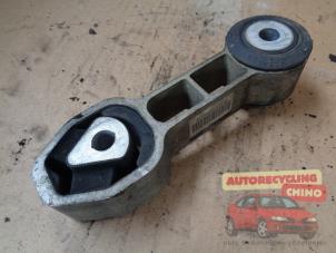 Gebruikte Motorsteun Ford Ka II 1.2 Prijs € 18,00 Margeregeling aangeboden door Autorecycling Chino B.V.