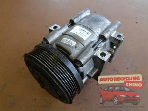 Gebruikte Pomp Airco Ford Mondeo III 2.2 TDCi 16V Prijs € 68,00 Margeregeling aangeboden door Autorecycling Chino B.V.