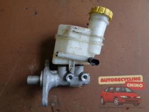 Gebruikte Hoofdremcilinder Ford Ka II 1.3 TDCi 16V Prijs € 32,00 Margeregeling aangeboden door Autorecycling Chino B.V.