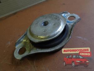 Gebruikte Motorsteun Ford Ka II 1.3 TDCi 16V Prijs € 14,00 Margeregeling aangeboden door Autorecycling Chino B.V.