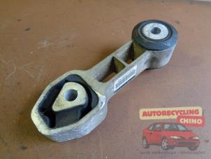 Gebruikte Motorsteun Ford Ka II 1.3 TDCi 16V Prijs € 14,00 Margeregeling aangeboden door Autorecycling Chino B.V.