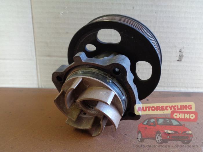 Gebruikte Waterpomp Ford Ka II 1.3 TDCi 16V Prijs € 27,00 Margeregeling aangeboden door Autorecycling Chino B.V.