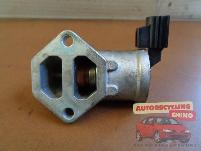 Gebruikte Uitlaat gasklep (EGR) Volvo V40 (VW) 2.0 16V Prijs € 19,00 Margeregeling aangeboden door Autorecycling Chino B.V.