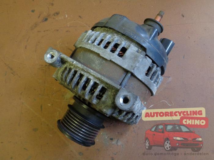 Gebruikte Dynamo Dodge Ram Van 2.5 CRD 16V Prijs € 58,00 Margeregeling aangeboden door Autorecycling Chino B.V.