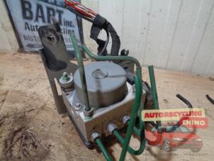 Gebruikte ABS Pomp Dacia Sandero I (BS) 1.4 Prijs € 45,00 Margeregeling aangeboden door Autorecycling Chino B.V.