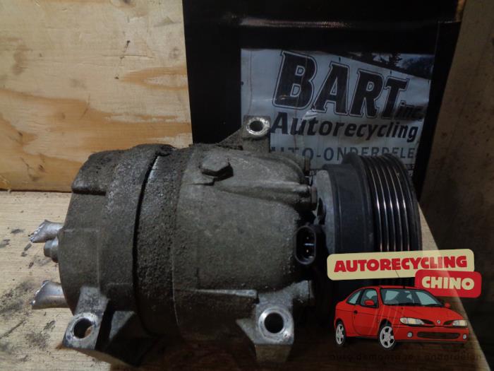 Gebruikte Pomp Airco Renault Scénic I (JA) 1.6 16V Prijs € 27,00 Margeregeling aangeboden door Autorecycling Chino B.V.