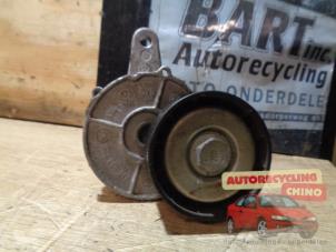 Gebruikte Spanrol Multiriem Audi Q3 (8UB/8UG) 2.0 TDI 16V 150 Quattro Prijs € 18,00 Margeregeling aangeboden door Autorecycling Chino B.V.