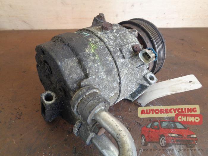Aircopomp van een Opel Vectra B (38) 2.0 16V Ecotec 1998