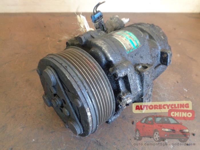 Gebruikte Aircopomp Opel Corsa C (F08/68) 1.7 DI 16V Prijs € 38,00 Margeregeling aangeboden door Autorecycling Chino B.V.