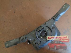 Gebruikte Licht + Raw Schakelaar Opel Zafira (M75) Prijs € 45,00 Margeregeling aangeboden door Autorecycling Chino B.V.