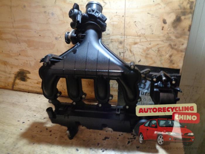 Gebruikte Spruitstuk Inlaat Volvo V50 (MW) 2.0 D 16V Prijs € 27,00 Margeregeling aangeboden door Autorecycling Chino B.V.