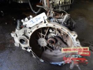 Gebruikte Versnellingsbak Hyundai i20 1.4 CRDi 16V Prijs € 315,00 Margeregeling aangeboden door Autorecycling Chino B.V.