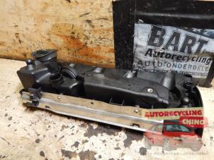 Gebruikte Kleppendeksel Audi Q3 (8UB/8UG) 2.0 TDI 16V 150 Quattro Prijs € 72,00 Margeregeling aangeboden door Autorecycling Chino B.V.