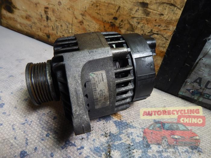 Gebruikte Alternator Fiat Doblo (223A/119) 1.9 JTD Multijet Prijs € 38,00 Margeregeling aangeboden door Autorecycling Chino B.V.