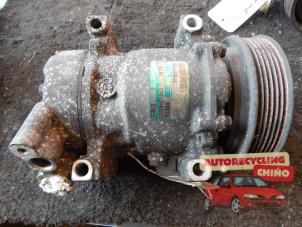 Gebruikte Pomp Airco Renault Kangoo (KC) 1.9 dTi Prijs € 32,00 Margeregeling aangeboden door Autorecycling Chino B.V.