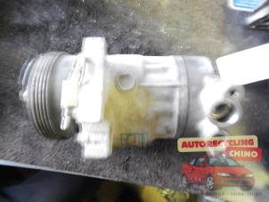 Gebruikte Aircopomp Renault Clio II (BB/CB) 1.6 Autom. Prijs € 32,00 Margeregeling aangeboden door Autorecycling Chino B.V.