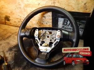 Gebruikte Stuurwiel Mazda 2 (NB/NC/ND/NE) 1.4 16V Prijs € 45,00 Margeregeling aangeboden door Autorecycling Chino B.V.