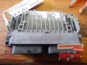 Gebruikte Computer Automatische Bak Renault Megane II (BM/CM) 2.0 16V Prijs € 90,00 Margeregeling aangeboden door Autorecycling Chino B.V.