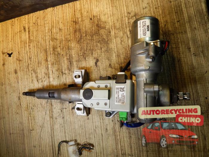 Gebruikte Pomp Servo Suzuki Alto (RF410) 1.1 16V Prijs op aanvraag aangeboden door Autorecycling Chino B.V.
