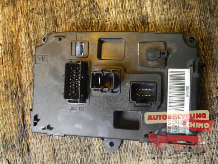 Computer Body Control van een Peugeot 207/207+ (WA/WC/WM) 1.4 2007