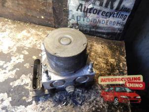 Gebruikte ABS Pomp Peugeot 107 1.0 12V Prijs € 50,00 Margeregeling aangeboden door Autorecycling Chino B.V.