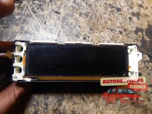 Gebruikte Display Interieur Peugeot Partner Tepee (7A/B/C/D/E/F/G/J/P/S) 1.6 HDI 75 16V Phase 1 Prijs € 35,00 Margeregeling aangeboden door Autorecycling Chino B.V.