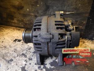 Gebruikte Dynamo Renault Clio III (BR/CR) 1.5 dCi FAP Prijs € 40,00 Margeregeling aangeboden door Autorecycling Chino B.V.