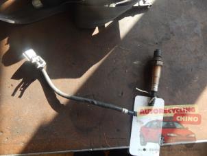 Gebruikte Lambda Sonde Renault Clio III (BR/CR) 1.2 16V Tce Prijs € 24,99 Margeregeling aangeboden door Autorecycling Chino B.V.