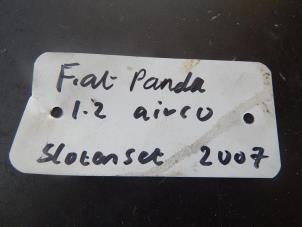 Gebruikte Slotenset Fiat Panda (169) 1.2 Fire Natural Power Prijs € 200,00 Margeregeling aangeboden door Autorecycling Bart