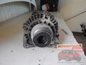 Gebruikte Dynamo Renault Kangoo Express (FC) 1.5 dCi 60 Prijs € 35,00 Margeregeling aangeboden door Autorecycling Chino B.V.