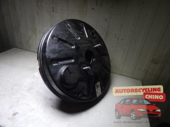 Gebruikte Rembol Audi Q3 (8UB/8UG) 2.0 16V TFSI 170 Quattro Prijs € 70,00 Margeregeling aangeboden door Autorecycling Chino B.V.