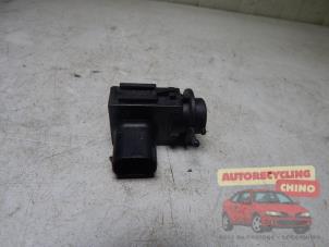 Gebruikte Luchtkwaliteit sensor Audi Q3 (8UB/8UG) 2.0 16V TFSI 170 Quattro Prijs € 15,00 Margeregeling aangeboden door Autorecycling Chino B.V.