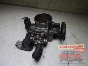 Gebruikte Gasklephuis Suzuki Baleno (GC/GD) 1.6 16V Prijs € 50,00 Margeregeling aangeboden door Autorecycling Chino B.V.