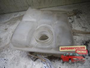 Gebruikte Koelwater Reservoir Ford Focus 3 Wagon 1.6 TDCi 115 Prijs € 15,00 Margeregeling aangeboden door Autorecycling Chino B.V.