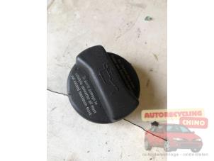 Gebruikte Oliedop Volkswagen Lupo (6X1) 1.4 60 Prijs € 10,00 Margeregeling aangeboden door Autorecycling Chino B.V.