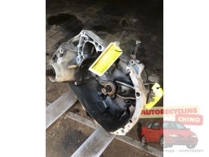 Gebruikte Versnellingsbak Renault 5 Super (B/C40) 1.1 Prijs € 250,00 Margeregeling aangeboden door Autorecycling Chino B.V.