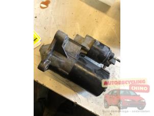 Gebruikte Startmotor Renault Laguna II (BG) 1.8 16V Prijs € 35,00 Margeregeling aangeboden door Autorecycling Chino B.V.