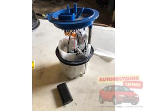 Gebruikte Benzinepomp Skoda Fabia IV (PJ3) Prijs € 75,00 Margeregeling aangeboden door Autorecycling Chino B.V.