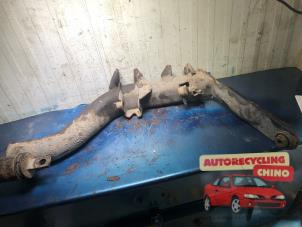 Gebruikte Draagarm rechts-achter Honda CR-V (RD5/6/7/8) 2.0i 16V VTEC Prijs € 40,00 Margeregeling aangeboden door Autorecycling Chino B.V.