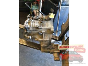 Gebruikte Automaatbak Honda CR-V (RD5/6/7/8) 2.0i 16V VTEC Prijs € 450,00 Margeregeling aangeboden door Autorecycling Chino B.V.