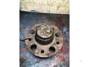Gebruikte Wiellager voor Mercedes C Combi (S203) 1.8 C-180K 16V Prijs € 50,00 Margeregeling aangeboden door Autorecycling Chino B.V.
