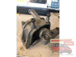 Gebruikte Motorrubber Audi Q3 (8UB/8UG) 2.0 TDI 16V 120 Prijs € 35,00 Margeregeling aangeboden door Autorecycling Chino B.V.