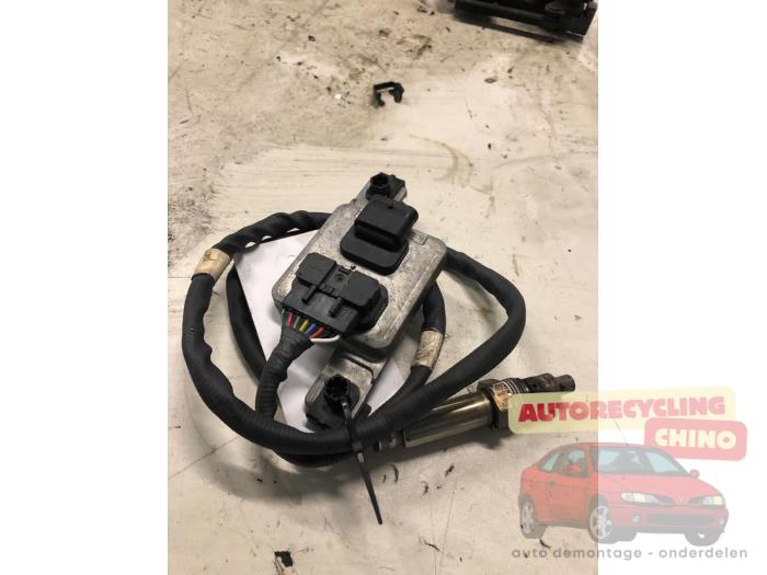 Gebruikte Lambda Sonde Audi Q3 (8UB/8UG) 2.0 TDI 16V 120 Prijs € 40,00 Margeregeling aangeboden door Autorecycling Chino B.V.
