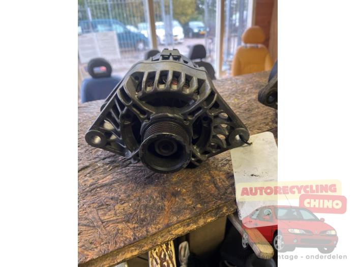 Gebruikte Dynamo Alfa Romeo 156 (932) 1.8 Twin Spark 16V Prijs € 30,00 Margeregeling aangeboden door Autorecycling Chino B.V.