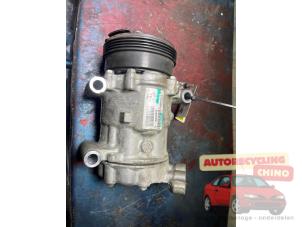 Gebruikte Pomp Airco Renault Twingo (C06) 1.2 Prijs € 45,00 Margeregeling aangeboden door Autorecycling Chino B.V.