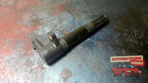 Gebruikte Pen Bobine Fiat Grande Punto (199) 1.4 16V Prijs € 10,00 Margeregeling aangeboden door Autorecycling Chino B.V.