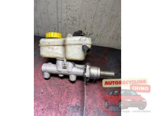 Gebruikte Hoofdremcilinder Volkswagen Polo IV (9N1/2/3) 1.2 12V Prijs € 25,00 Margeregeling aangeboden door Autorecycling Chino B.V.