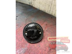 Gebruikte Oliedop Audi A6 (C5) 2.5 TDI V6 24V Prijs € 10,00 Margeregeling aangeboden door Autorecycling Chino B.V.